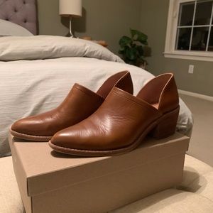 Brady low cut bootie